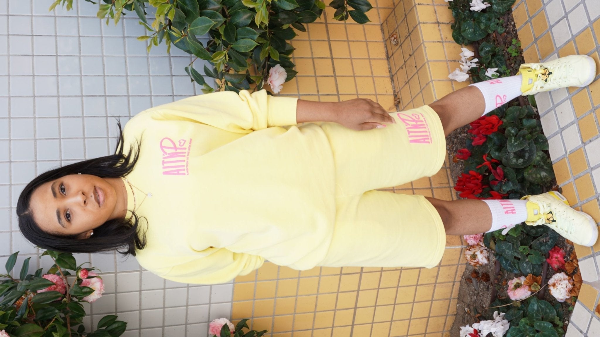 AITNP Springtime Sweat Short Essentials - Ambition Is The New Pink